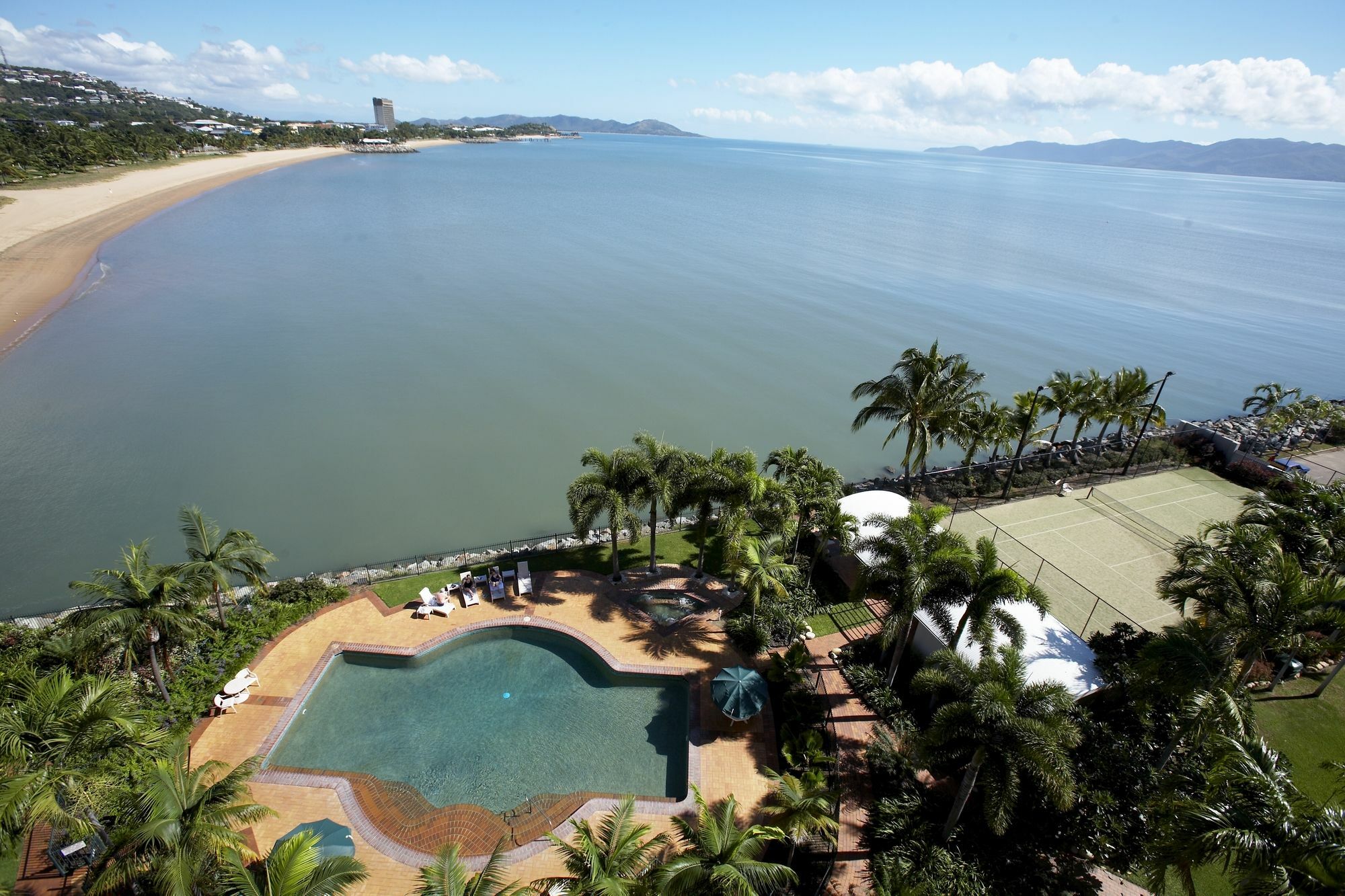 Mariners North Holiday Apartments Townsville Exteriör bild