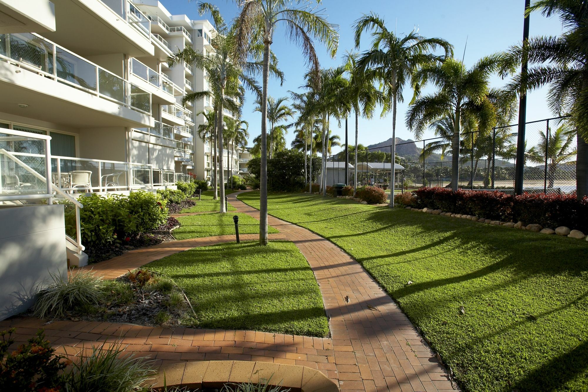 Mariners North Holiday Apartments Townsville Exteriör bild